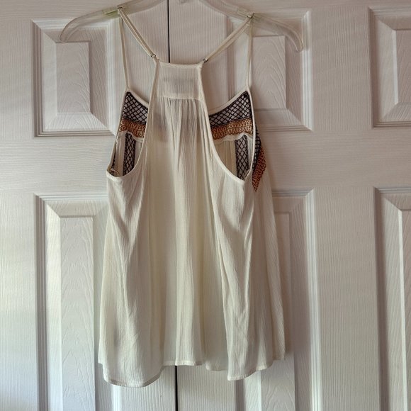 Embroidered Tank Top - Picture 4 of 6
